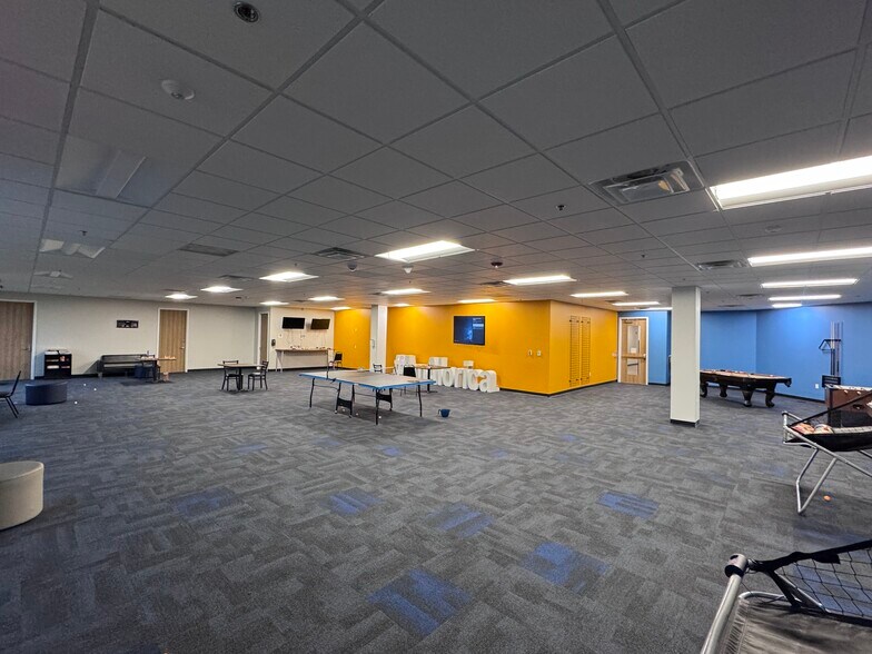 More Photos Of 396 Rinehart Rd, Lake Mary Office For Lease