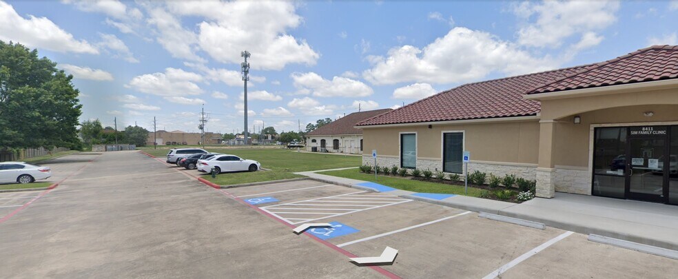 More Photos Of 8435 Louetta Rd, Spring Unknown For Lease