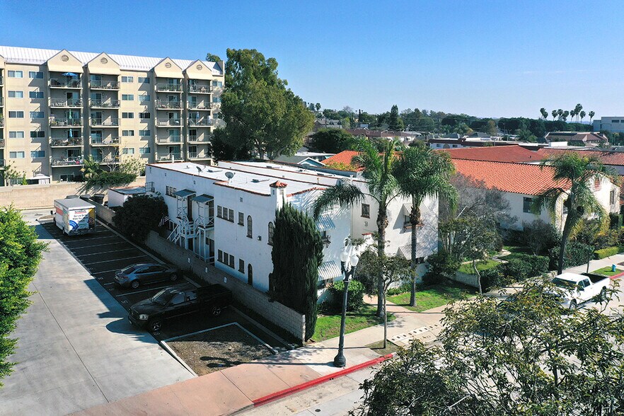 More Photos Of 7032 Washington Ave, Whittier Apartments For Sale