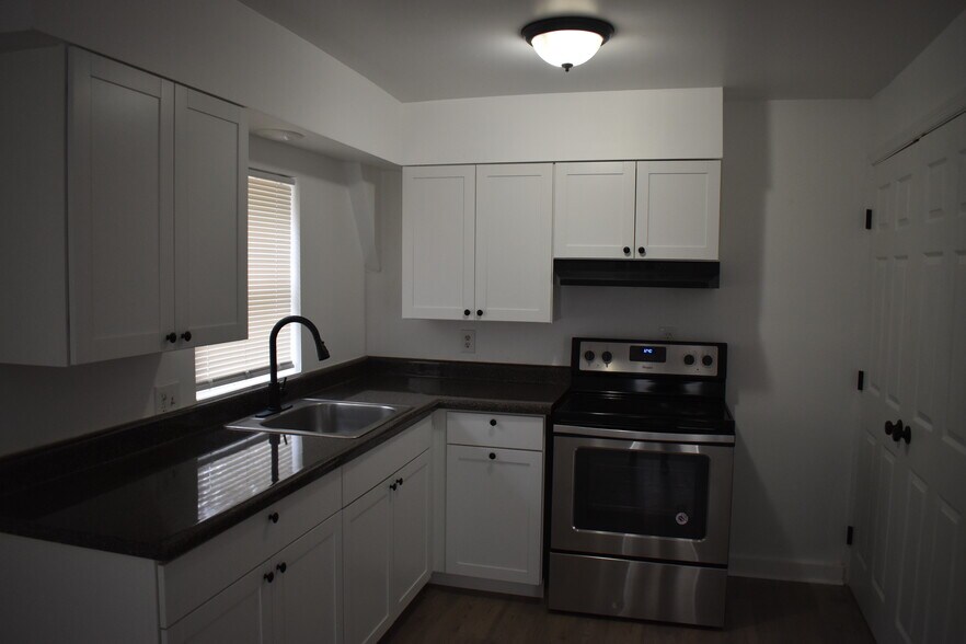 More Photos Of 1156 Triple Hill Dr, Macon-Bibb Multifamily For Sale