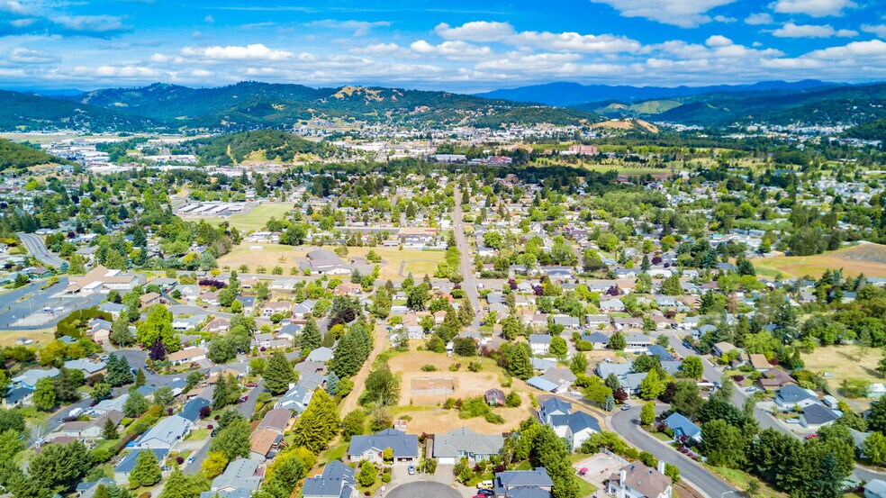 More Photos Of 2240 NW Merle Ave, Roseburg Land For Sale
