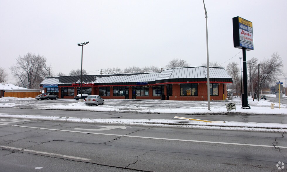 More Photos Of 1250 Burnham Ave, Calumet City Unknown For Lease