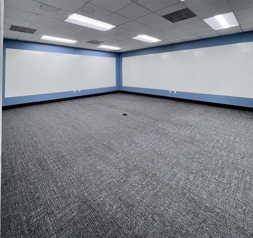 More Photos Of 138 Front St, Beaver Dam Office For Lease