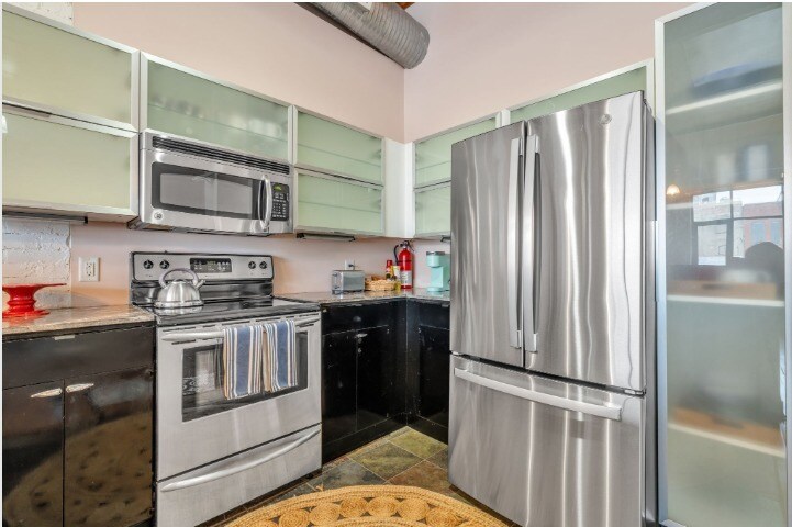 More Photos Of 124 E Main St, Durham Storefront Retail Office For Sale