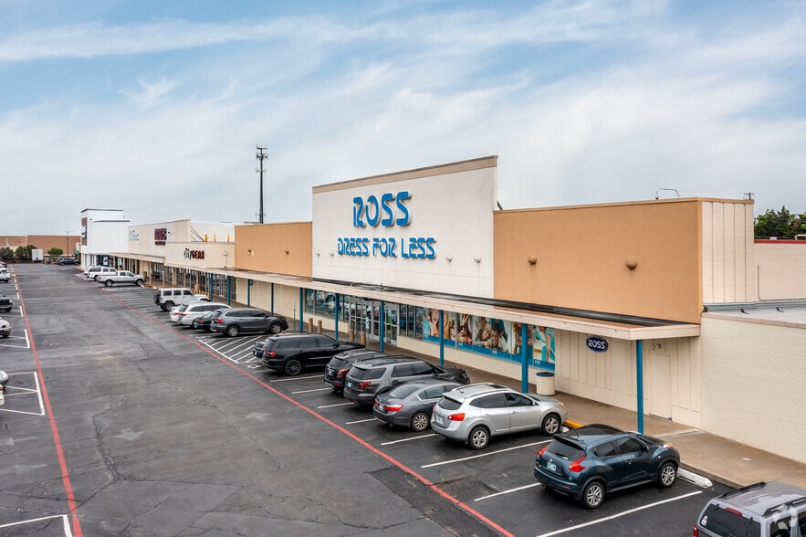 More Photos Of 100-200 N Air Depot Blvd, Oklahoma City Unknown For Lease