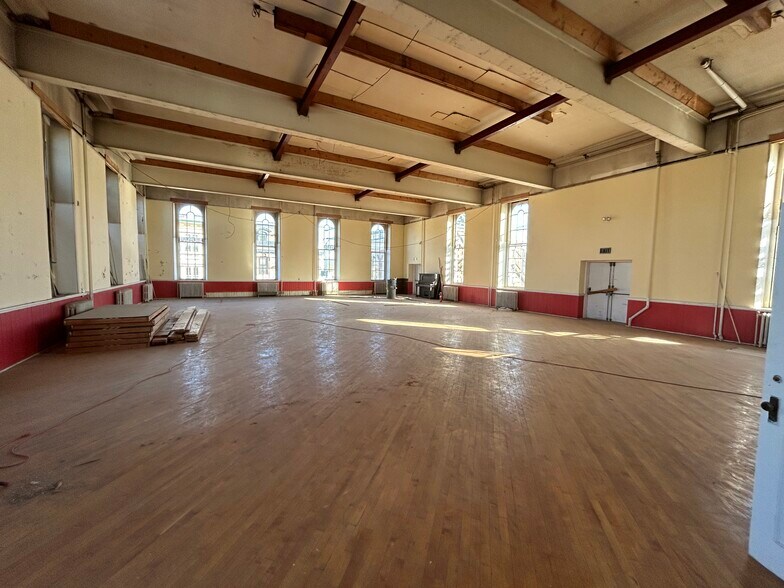 More Photos Of 34 S Main St, Phoenixville General Retail For Sale