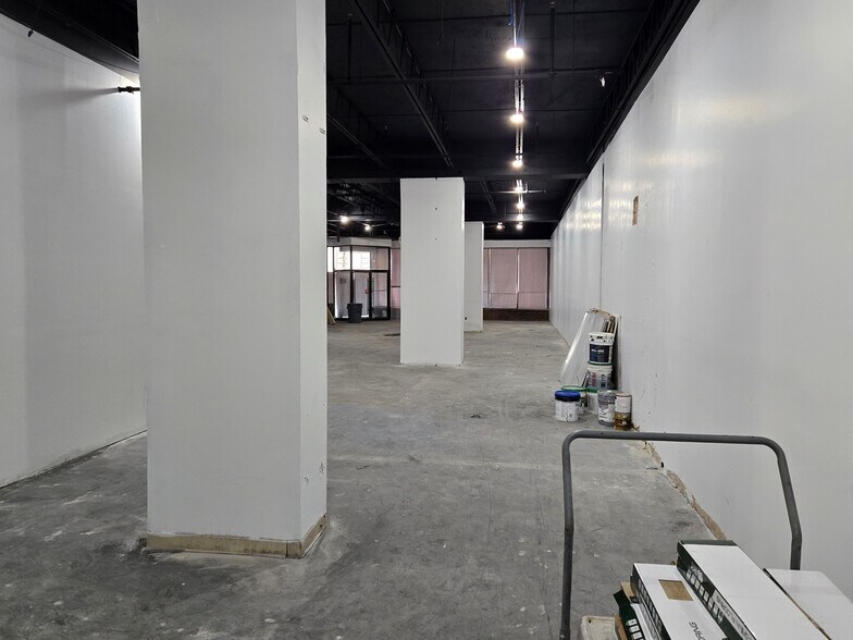 More Photos Of 913 N Market St, Wilmington Apartments For Lease