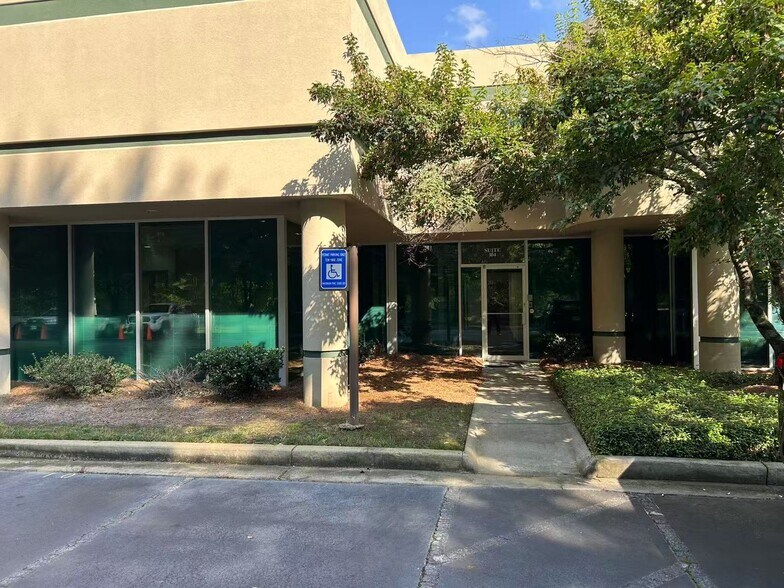 More Photos Of 975 Cobb Place Blvd NW, Kennesaw Light Distribution For Lease