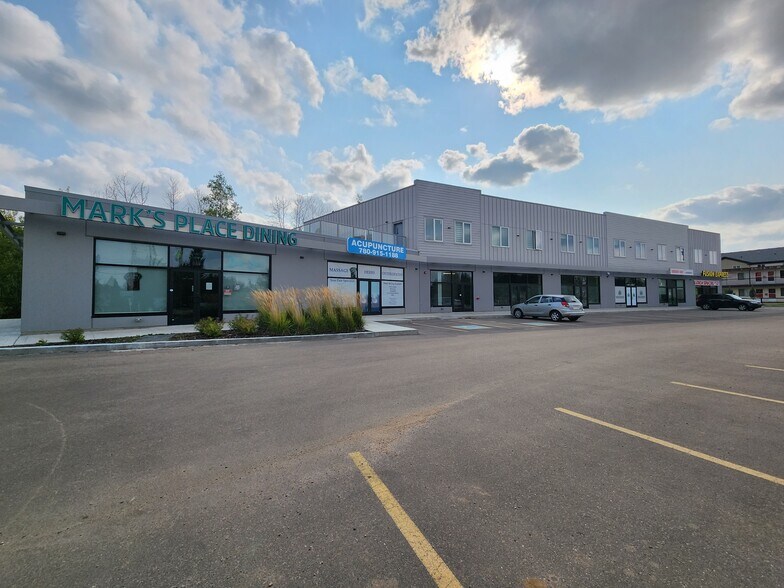 More Photos Of 5303 48 Ave, Redwater Storefront Retail Residential For Lease