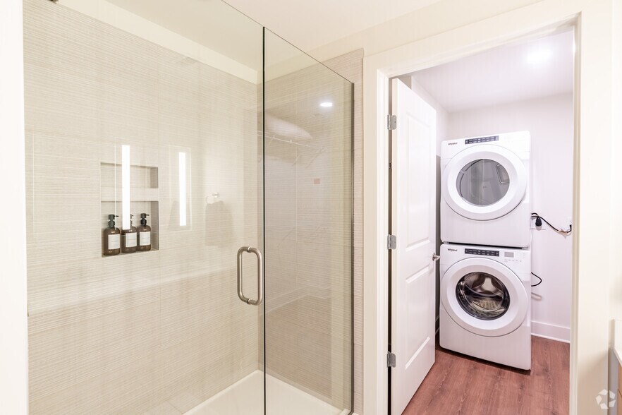 More Photos Of 820 4th Ave N, Nashville Apartments For Lease