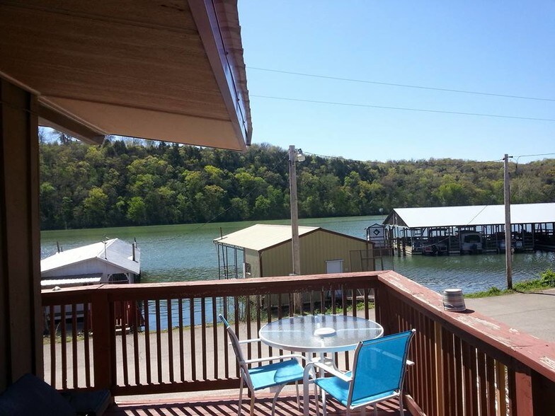 More Photos Of 103 Beach Blvd, Rockaway Beach Hotel For Sale