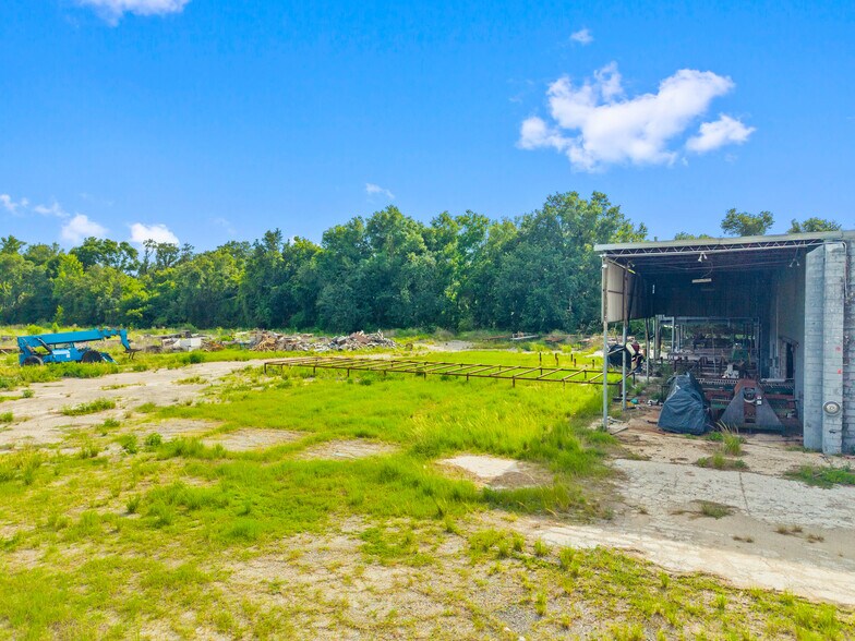 More Photos Of 15439 US Highway 301, Dade City Warehouse For Sale