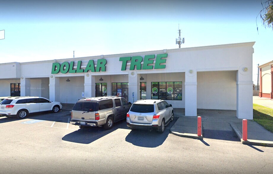 More Photos Of 3231 S Alameda St, Corpus Christi General Retail For Sale