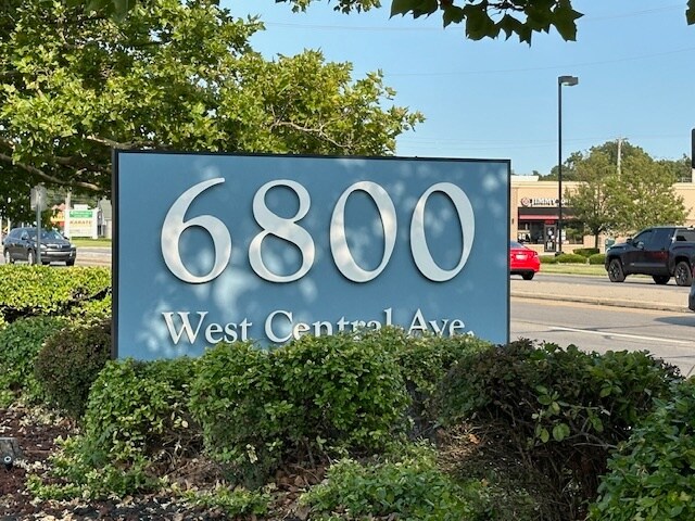 More Photos Of 6800 W Central Ave, Toledo Medical For Sale