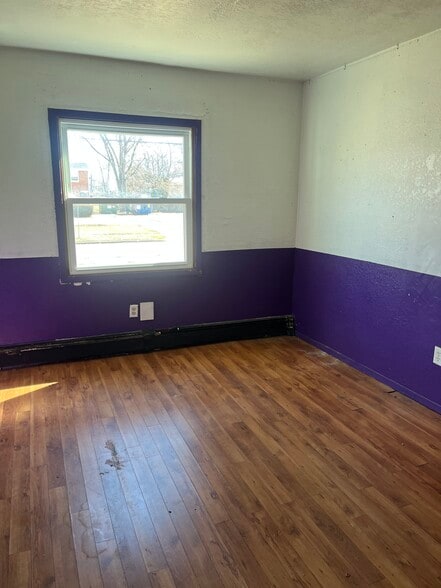 More Photos Of 900 Greenbrier Rd, Dekalb Apartments For Sale