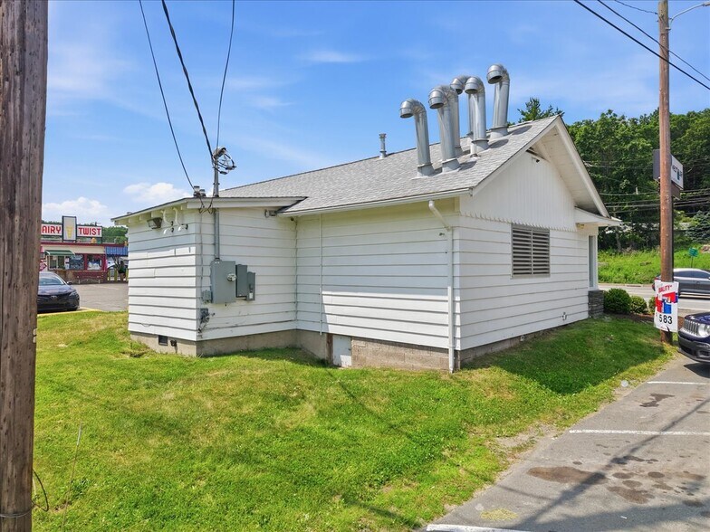 More Photos Of 44 Welwood Ave, Hawley Freestanding For Sale