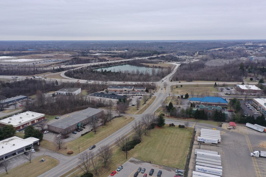 More Photos Of 13300 Magisterial Dr, Louisville Veterinarian Kennel For Sale