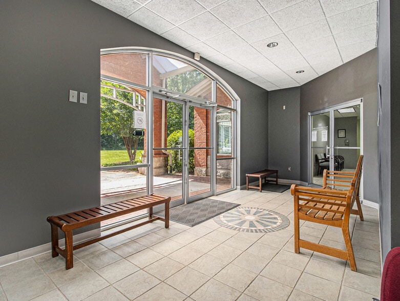 More Photos Of 310 Philip Blvd, Lawrenceville Medical For Lease