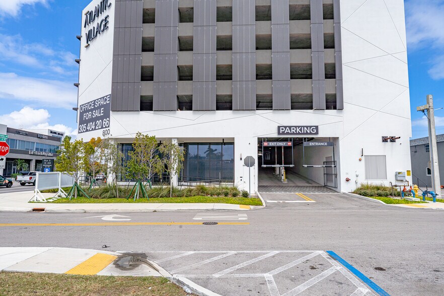 More Photos Of 800 N Federal Hwy, Hallandale Beach Office For Sale