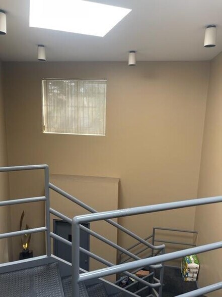 More Photos Of 10510 150th St, Jamaica Service For Sale