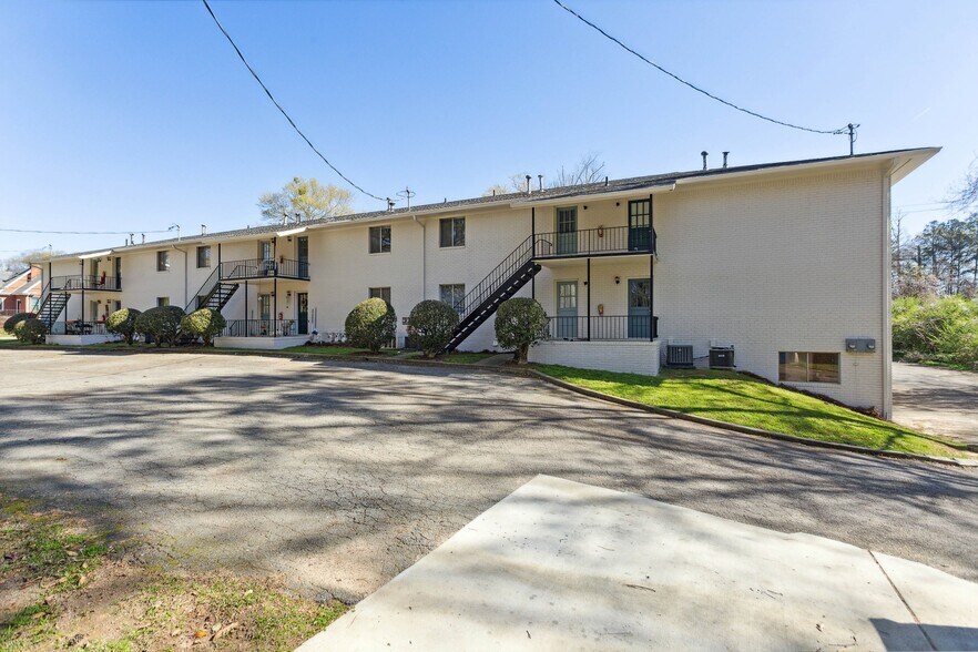 More Photos Of , Newnan Multifamily For Sale