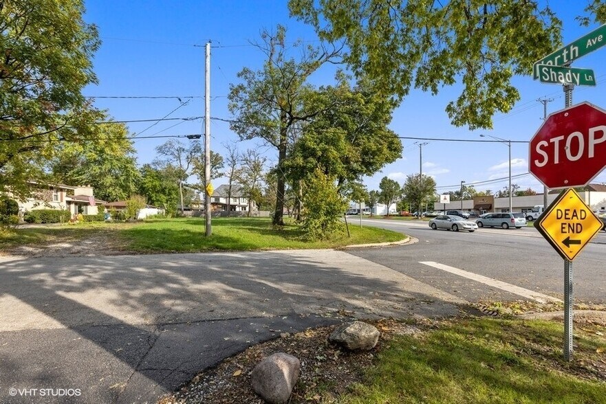More Photos Of 295 N Shady Ln, Elmhurst Land For Lease