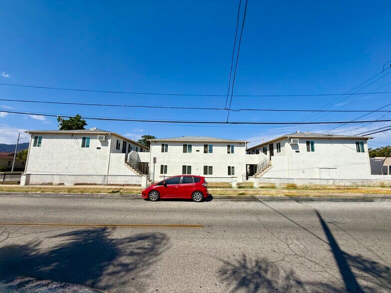 Primary Photo Of 1117-1121 2nd St, San Fernando Apartments For Sale