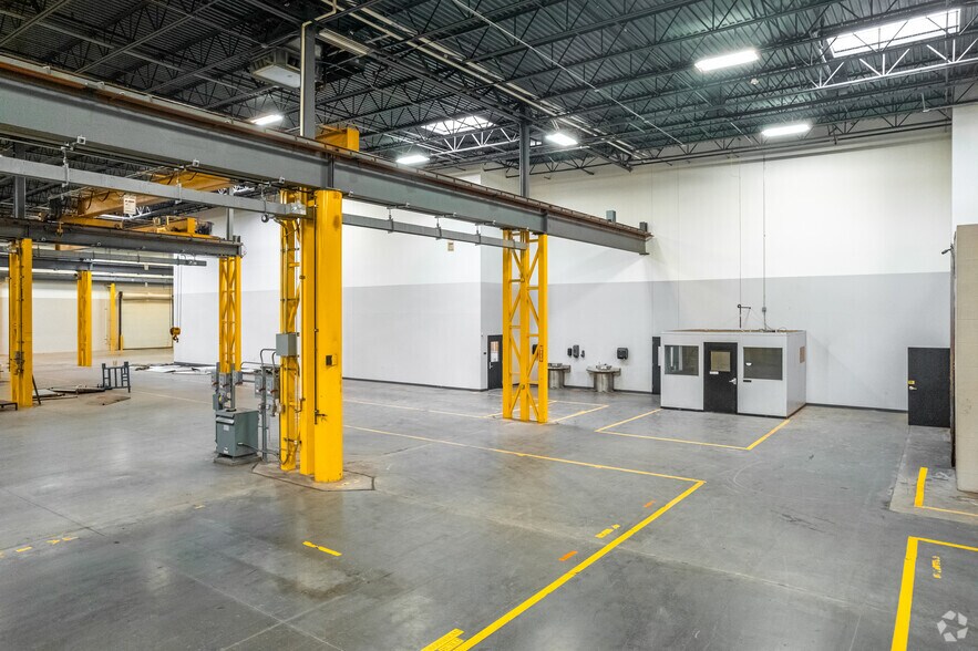 More Photos Of 8620 TX-191, Odessa Warehouse For Sale