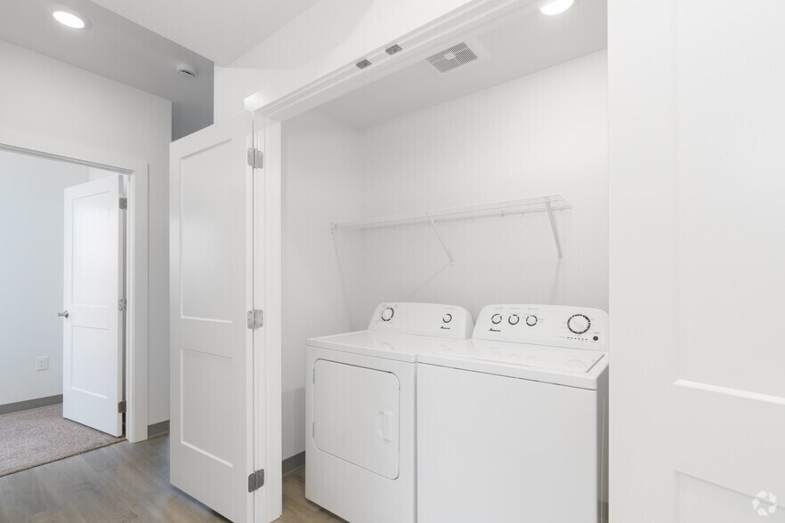 More Photos Of 12608 E Nora Ave, Spokane Valley Apartments For Sale