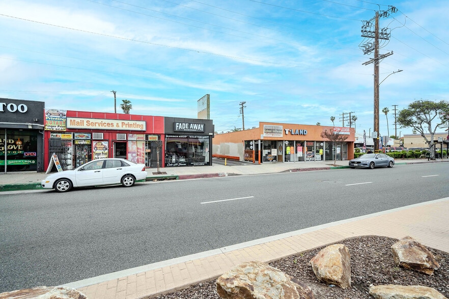 More Photos Of , Norwalk General Retail For Sale