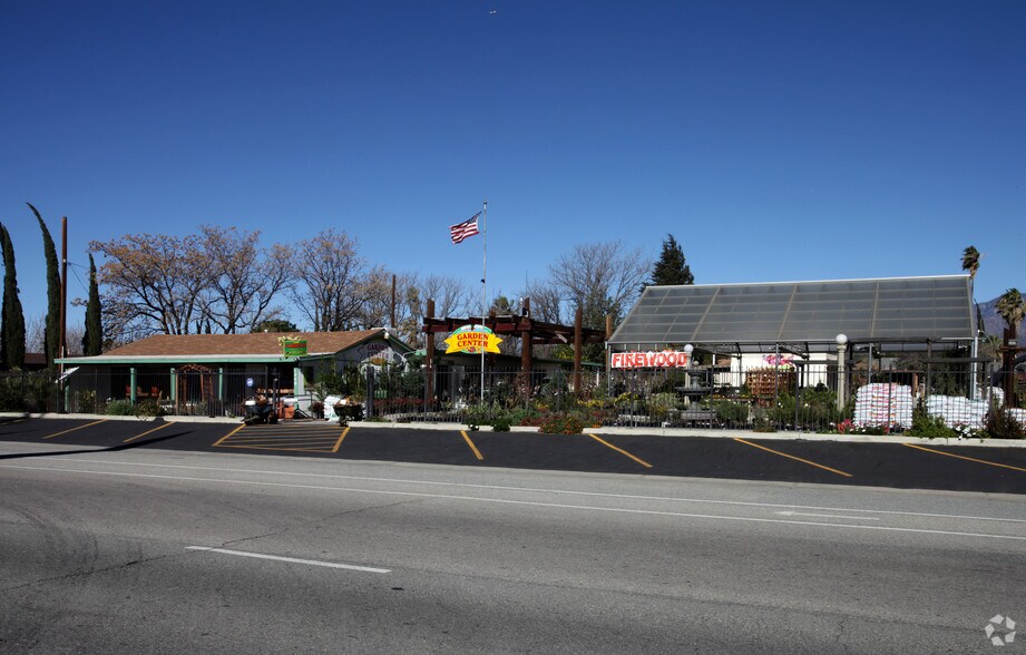 More Photos Of 1450-1454 E 6th St, Beaumont General Retail For Sale