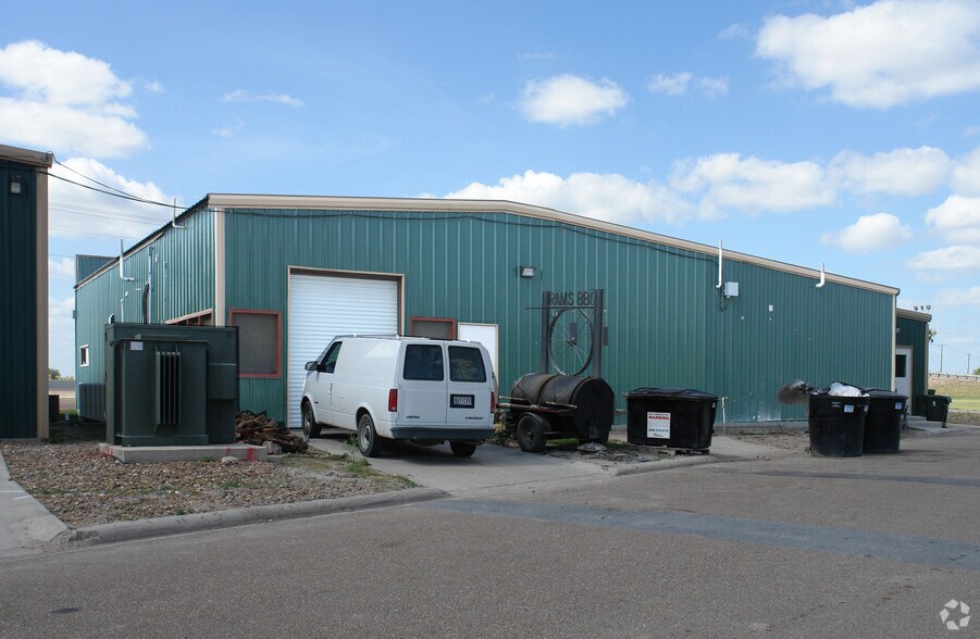 More Photos Of 2803 Us-83, La Feria Flex For Sale