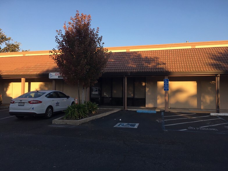 More Photos Of 5601 66th Ave, Sacramento Warehouse For Lease