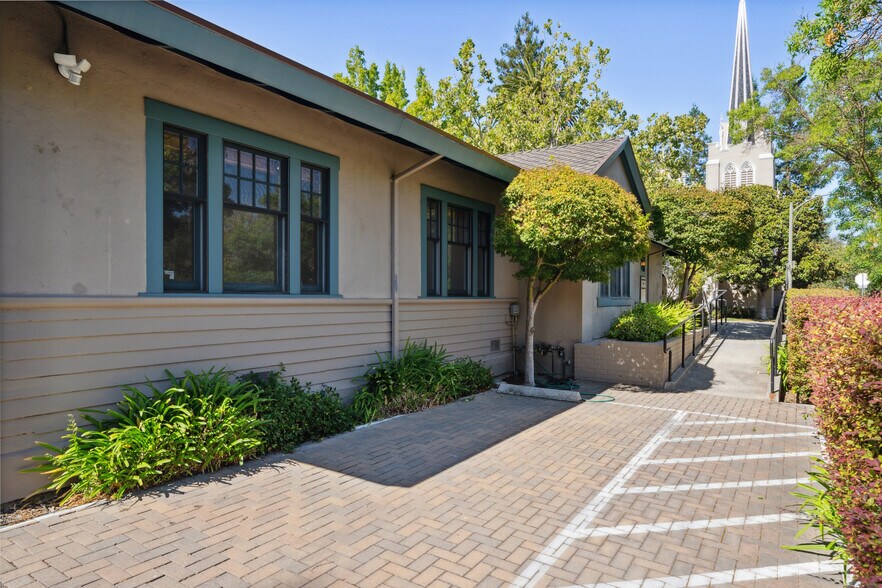 More Photos Of 385 Homer Ave, Palo Alto Office Residential For Lease
