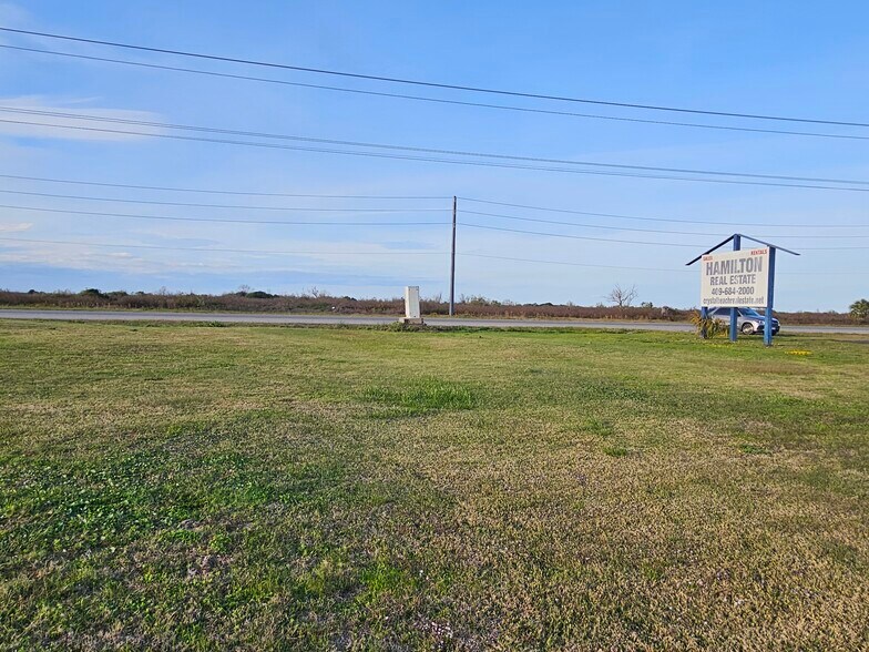 More Photos Of 3114 TX 87, Crystal Beach Land For Lease