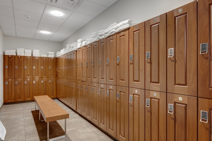 More Photos Of 1050 Satcom Ln, Melbourne Office For Sale