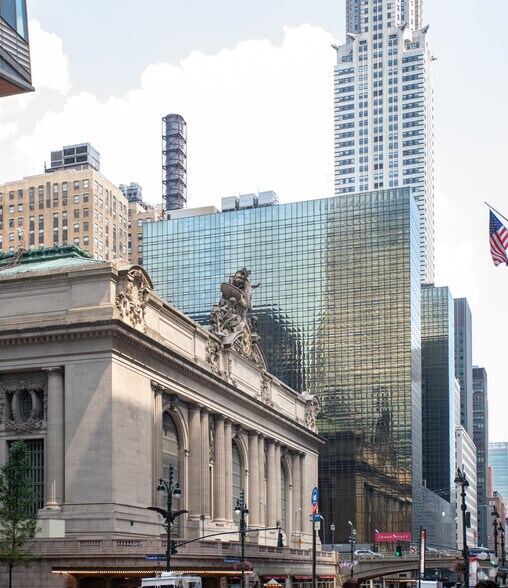 More Photos Of 75-107 E 42nd St, New York Unknown For Lease