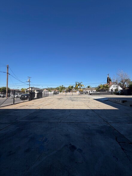 Primary Photo Of 300 E 2nd Ave, La Habra Service For Sale