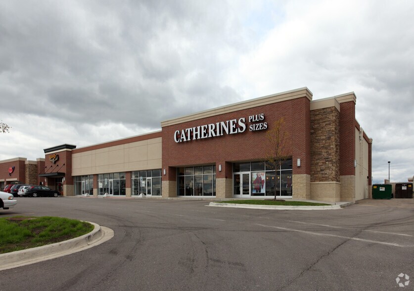 Primary Photo Of 3153-3167 Fairlane Dr, Allen Park Storefront For Lease