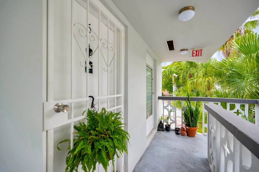 More Photos Of 759 Meridian Ave, Miami Beach Apartments For Sale