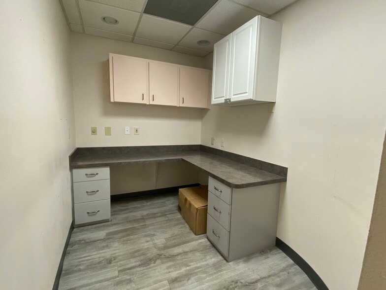 More Photos Of 918 Rolling Acres Rd, Lady Lake Medical For Lease