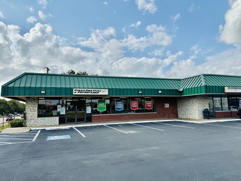 Primary Photo Of 2218-2222 S Bowen Rd, Arlington Unknown For Lease