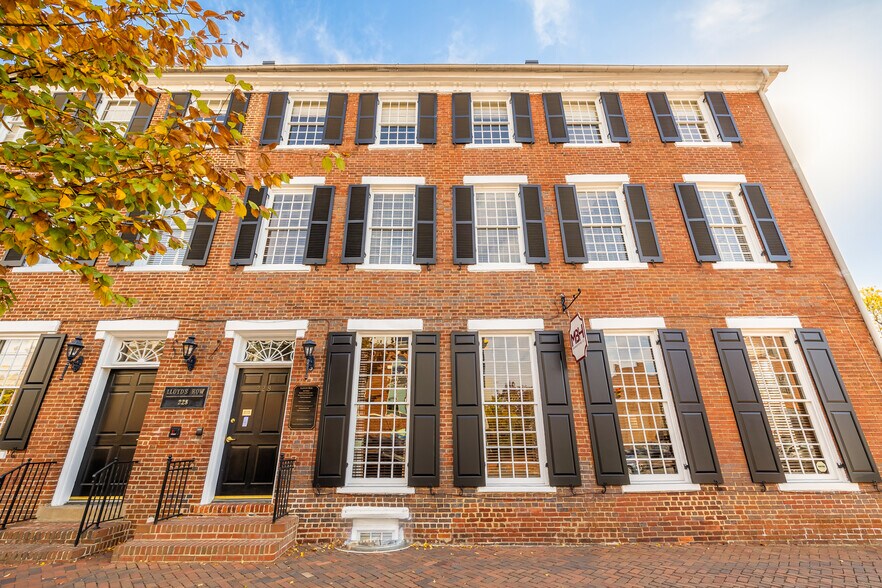 More Photos Of 228 S Washington St, Alexandria Loft Creative Space For Sale