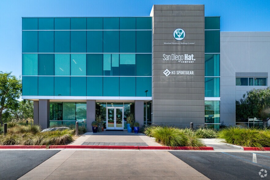 More Photos Of 2875 Whiptail Loop E, Carlsbad Warehouse For Lease