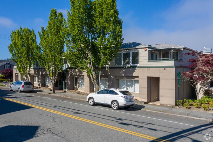 More Photos Of 152 3rd Ave S, Edmonds Office For Lease