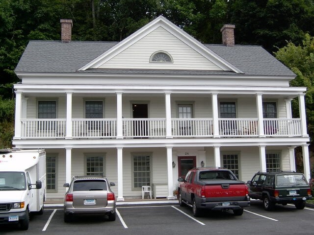 Primary Photo Of 28 Main St, Redding Freestanding For Lease