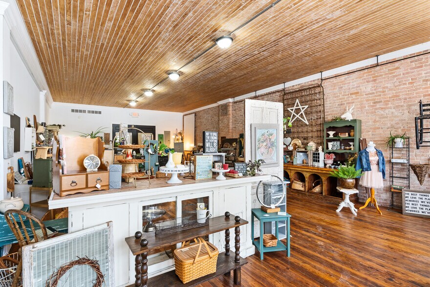 More Photos Of 4654 Water St, Columbiaville Storefront Retail Residential For Sale