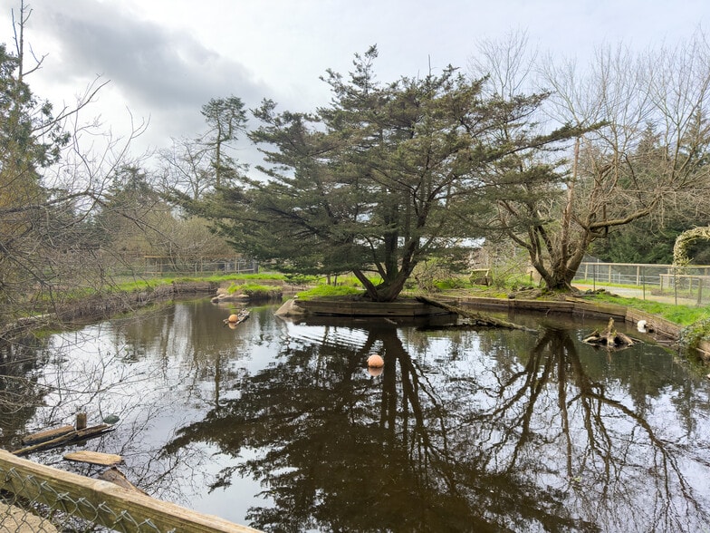 More Photos Of 46914 US-101, Bandon General Retail For Sale