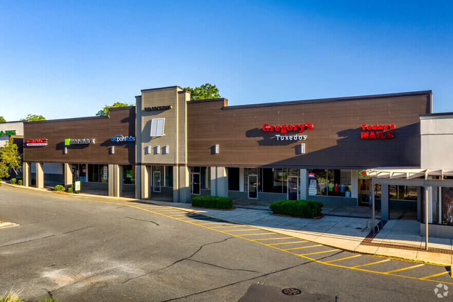 More Photos Of 725 Cherry Rd, Rock Hill Unknown For Lease