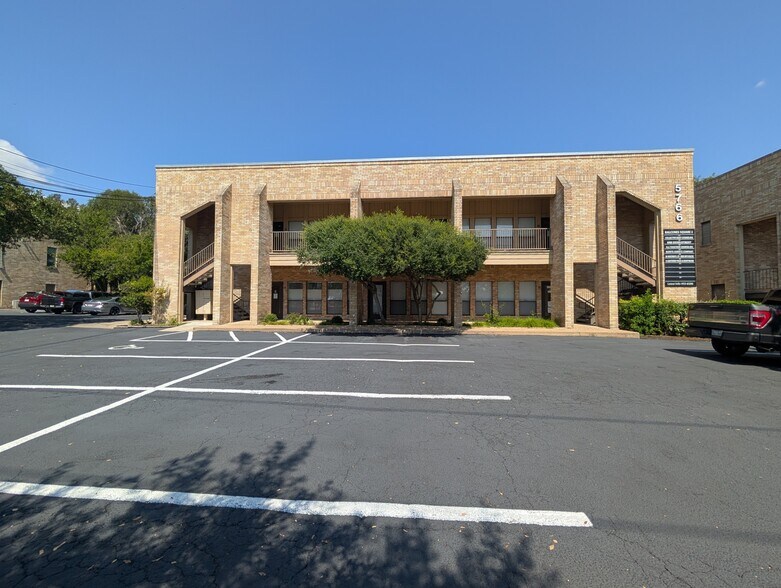 Primary Photo Of 5758 Balcones Dr, Austin Office For Lease